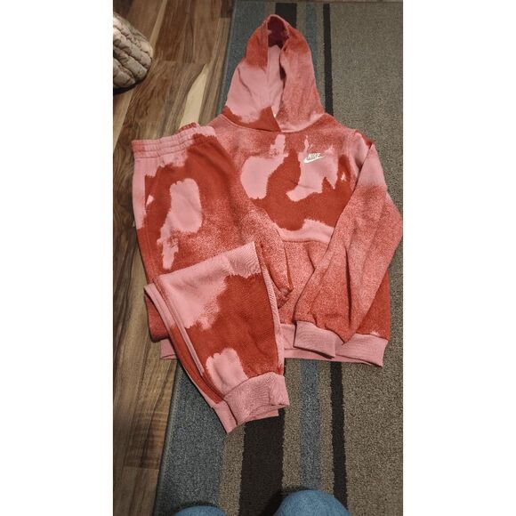 Nike Sportswear Club Star Dust Red Fleece Sweatshirt and Sweatpants Youth XL - Picture 1 of 5